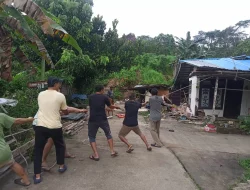 Longsor di Sungai Kunjang Rusak 8 Rumah, Warga Mengungsi